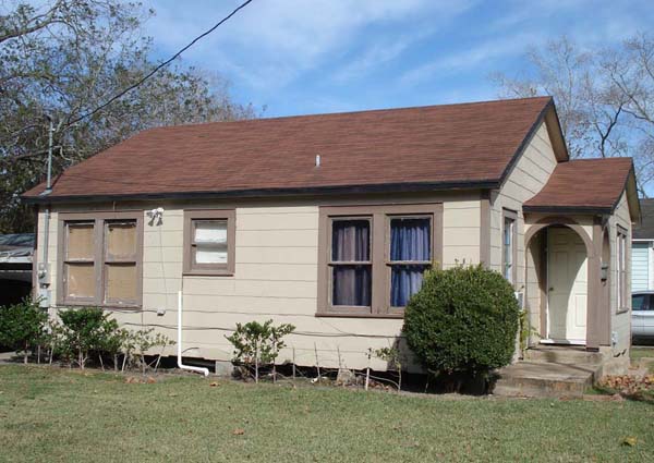 We are a home buyer company in Austin, Texas, and we buy small homes such as this one.